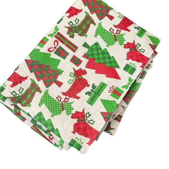 Scottish Terrier Christmas Tablecloth Scottie Dog Holiday Flannel Back Vinyl - Picture 1 of 4